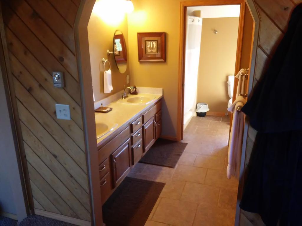 Blue Coyote Ranch Guest house Salida
