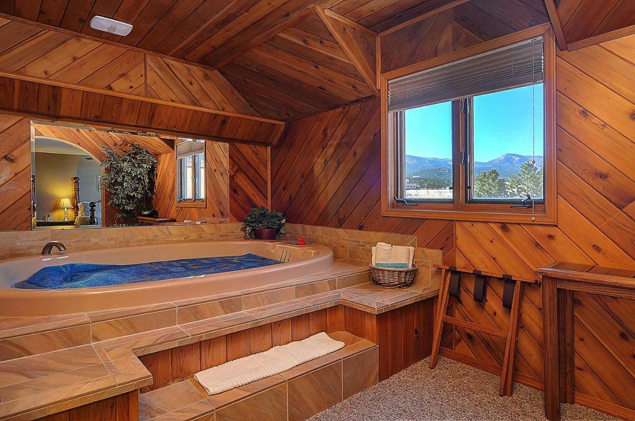 Blue Coyote Ranch * Salida